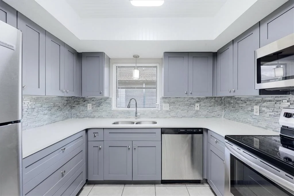 Photo of 4850 BRICKELL DRIVE