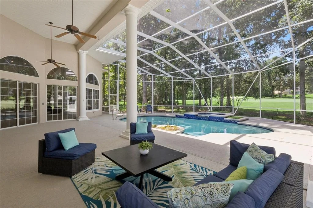 Photo of 6943 SE 12TH CIRCLE