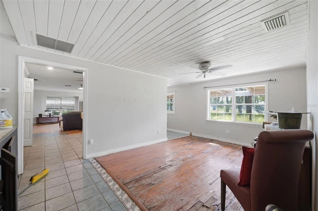 Photo of 15499 OAKCREST CIRCLE