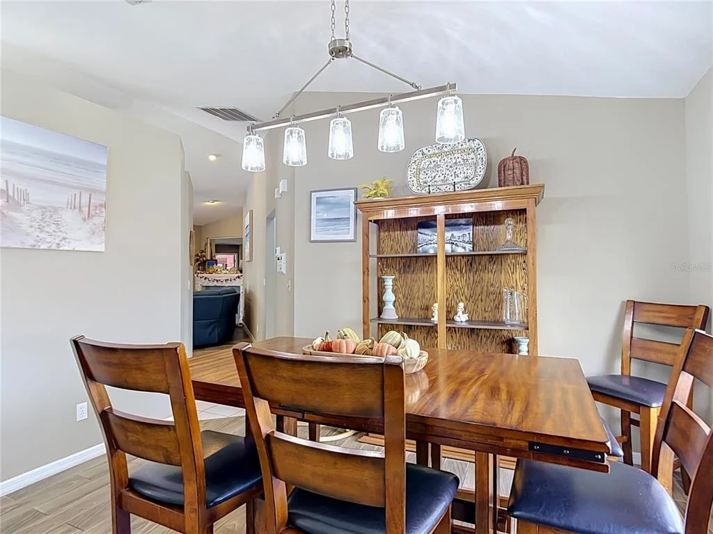 Photo of 1051 HOOK DRIVE