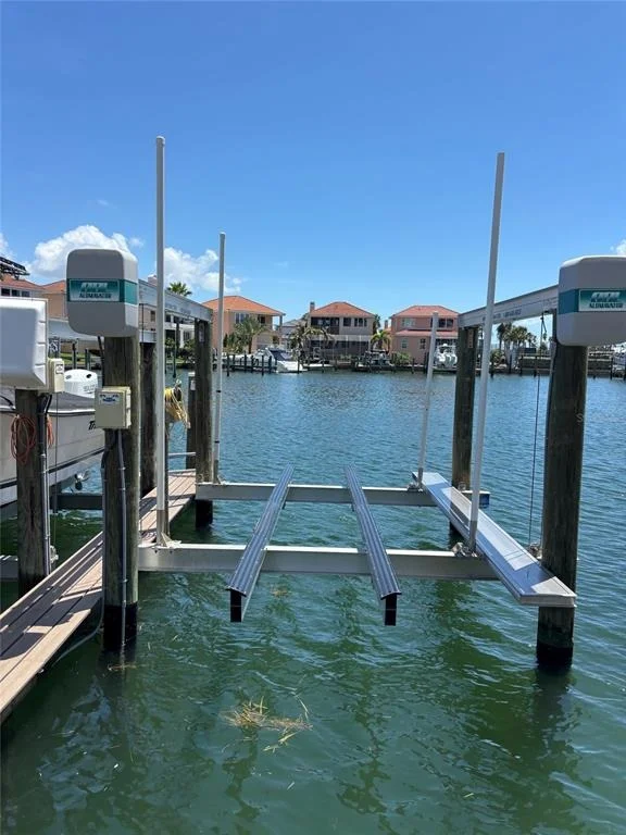 Photo of Unit 607 at 1621 GULF BOULEVARD