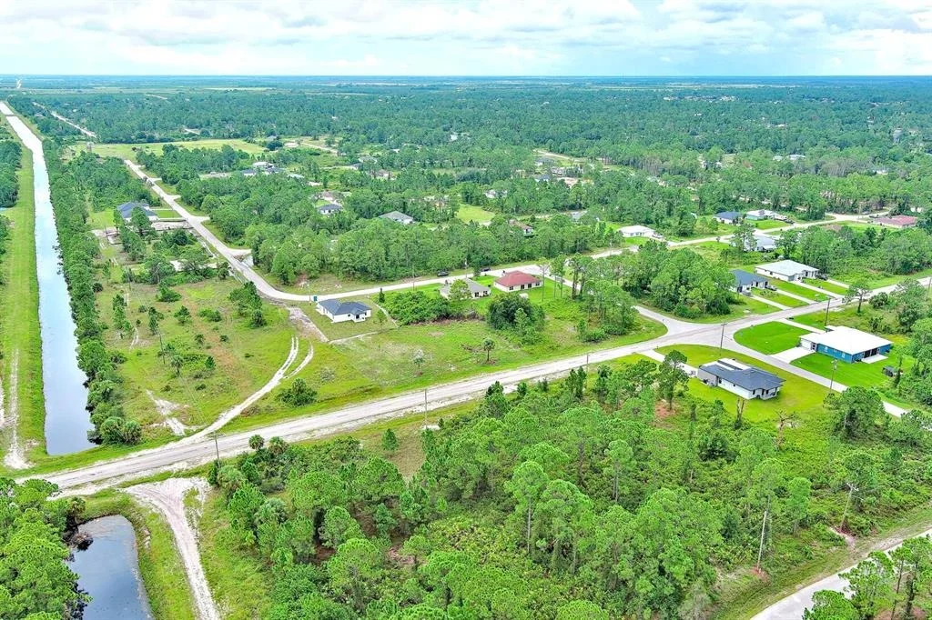 Photo of 702 EISENHOWER BOULEVARD