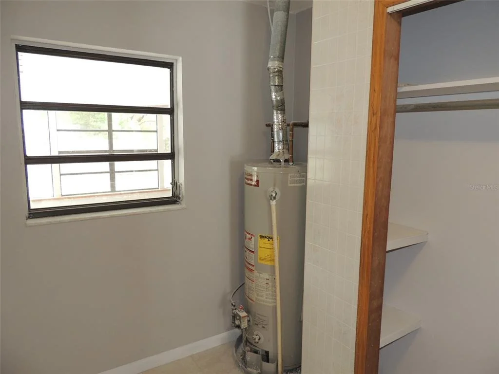 Photo of 13250 NE 52ND PLACE