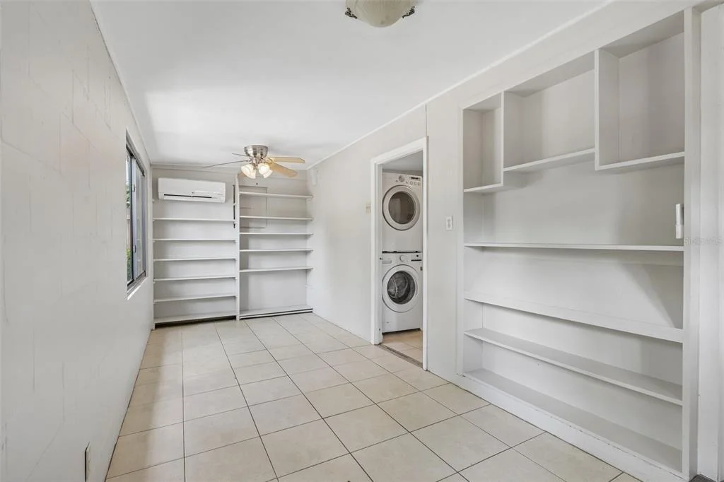 Photo of 2117 BARCELONA DRIVE