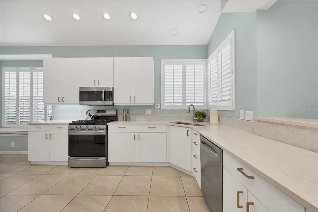 Photo of 7916 HAMPTON COURT