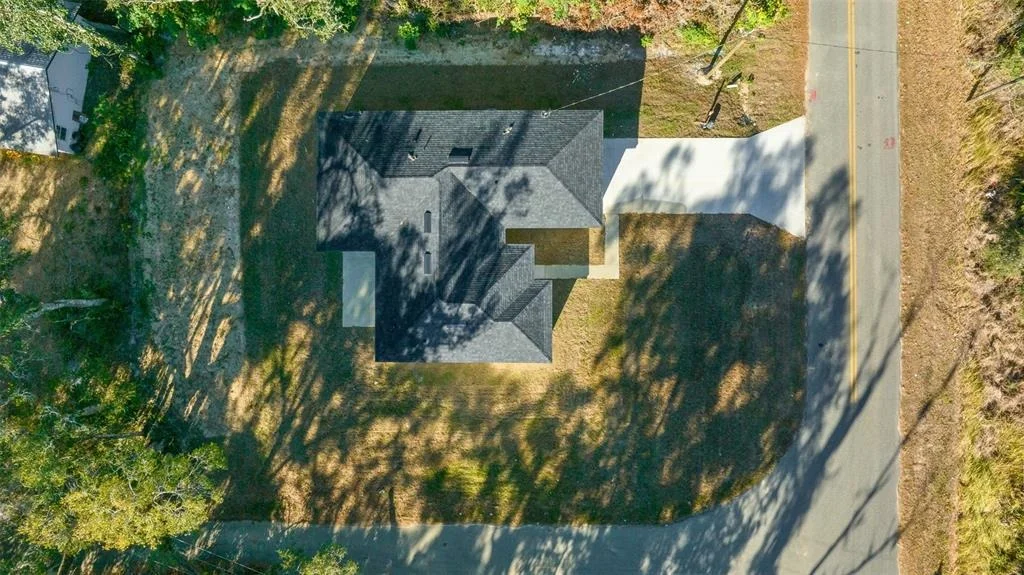 Photo of 4 OAK CIRCLE
