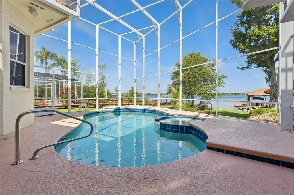 Photo of 1901 EDGEWATER DRIVE