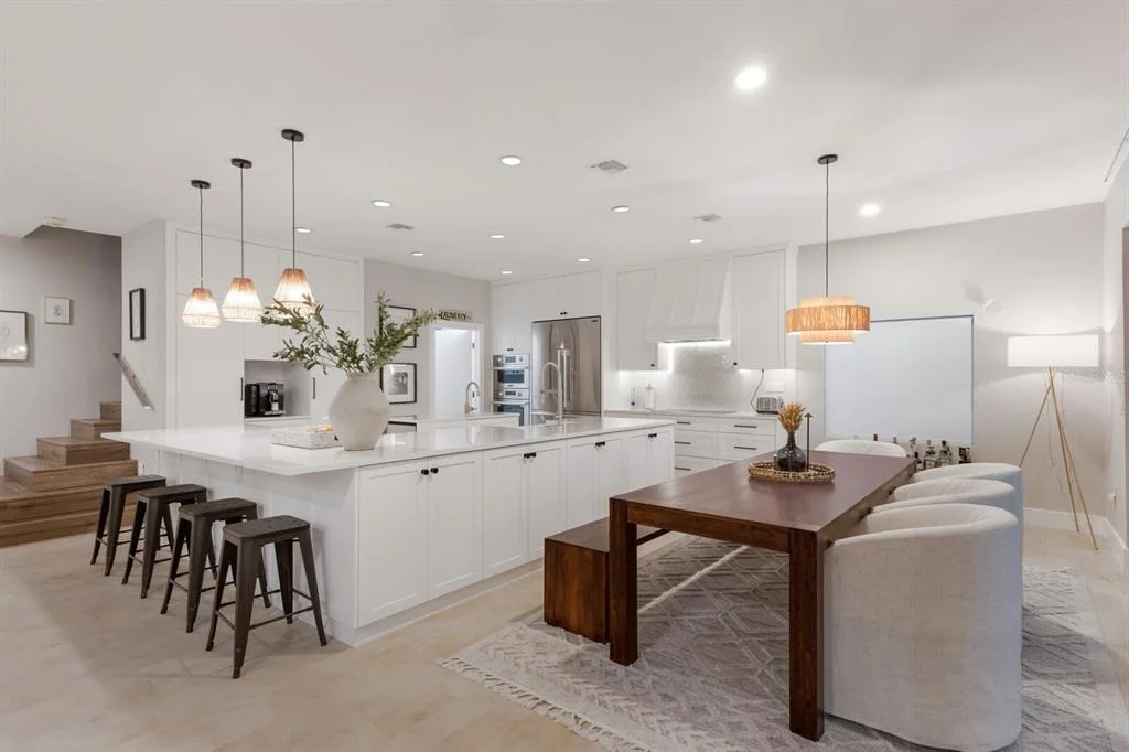 Photo of 238 ISLAND CIRCLE