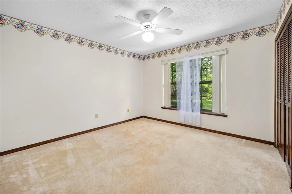Photo of 43 WINDING CREEK WAY