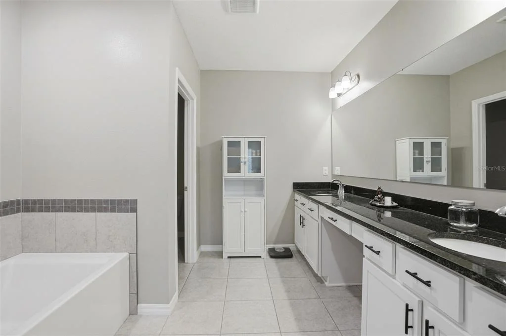 Photo of 39 MILBARK DRIVE