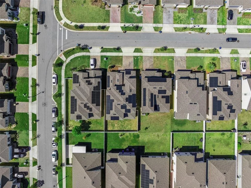 Photo of 1111 LONE PALM WAY