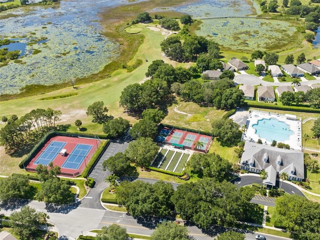 Photo of 4960 HERON RUN CIRCLE