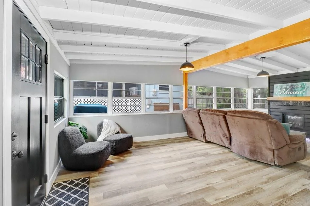 Photo of 124 EDGEWATER DRIVE