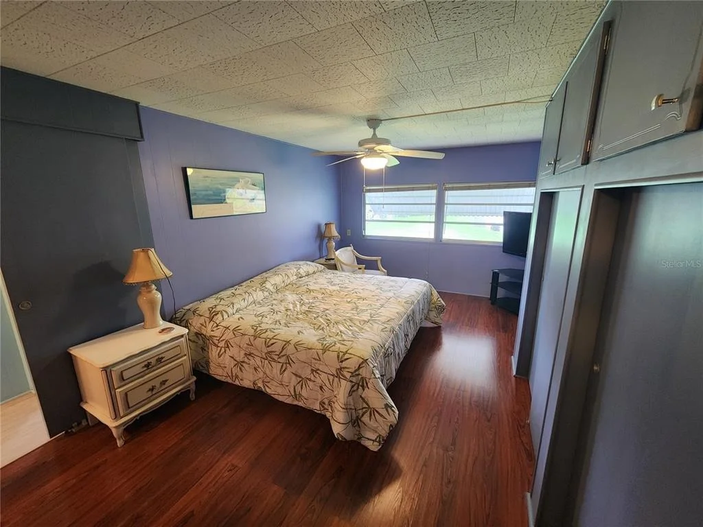 Photo of 5317 CHATEAU LANE