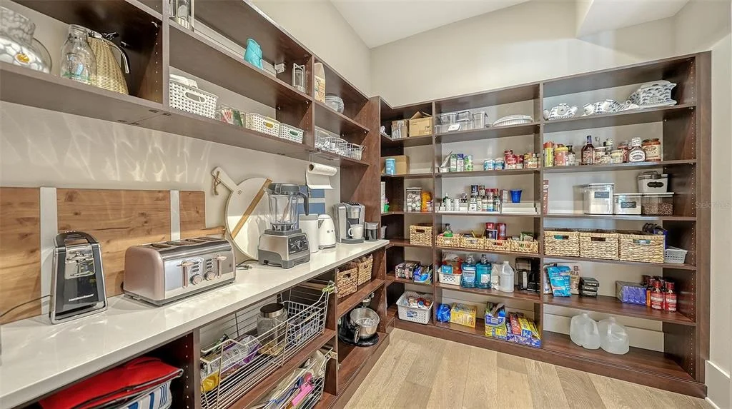 Photo of 8339 LUCERNE LOOP