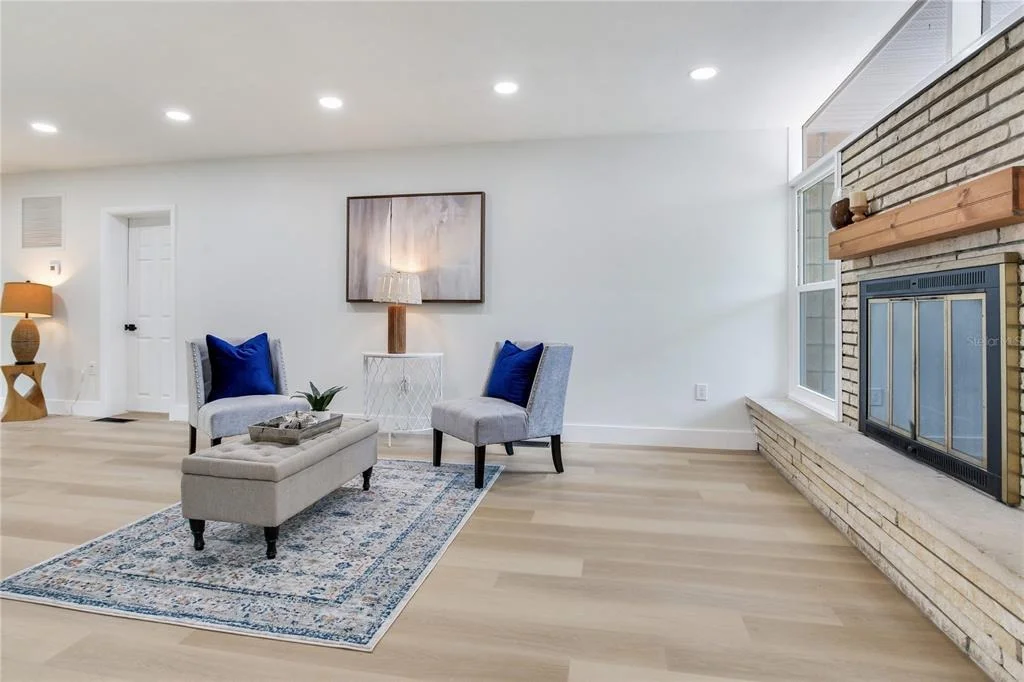 Photo of 2753 VALENCIA DRIVE