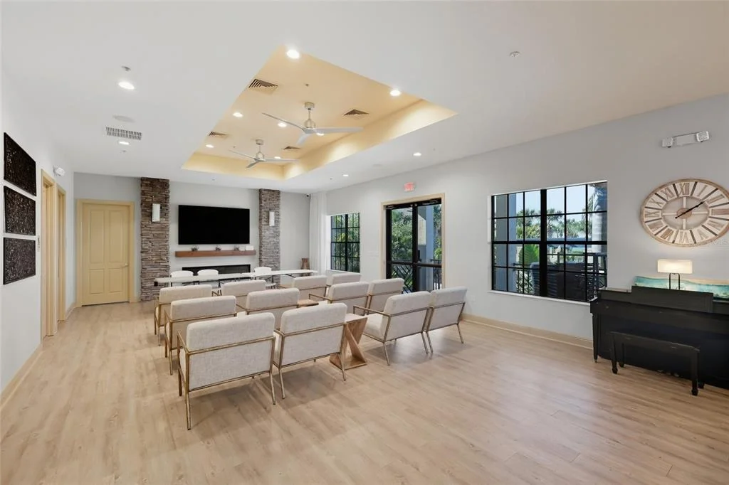 Photo of 921 RIVERSCAPE STREET