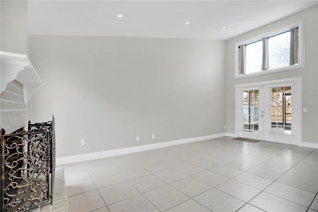 Photo of 682 ASCOT CIRCLE