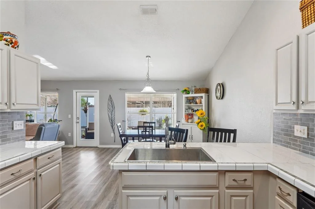 Photo of 10318 GIFFORD DRIVE