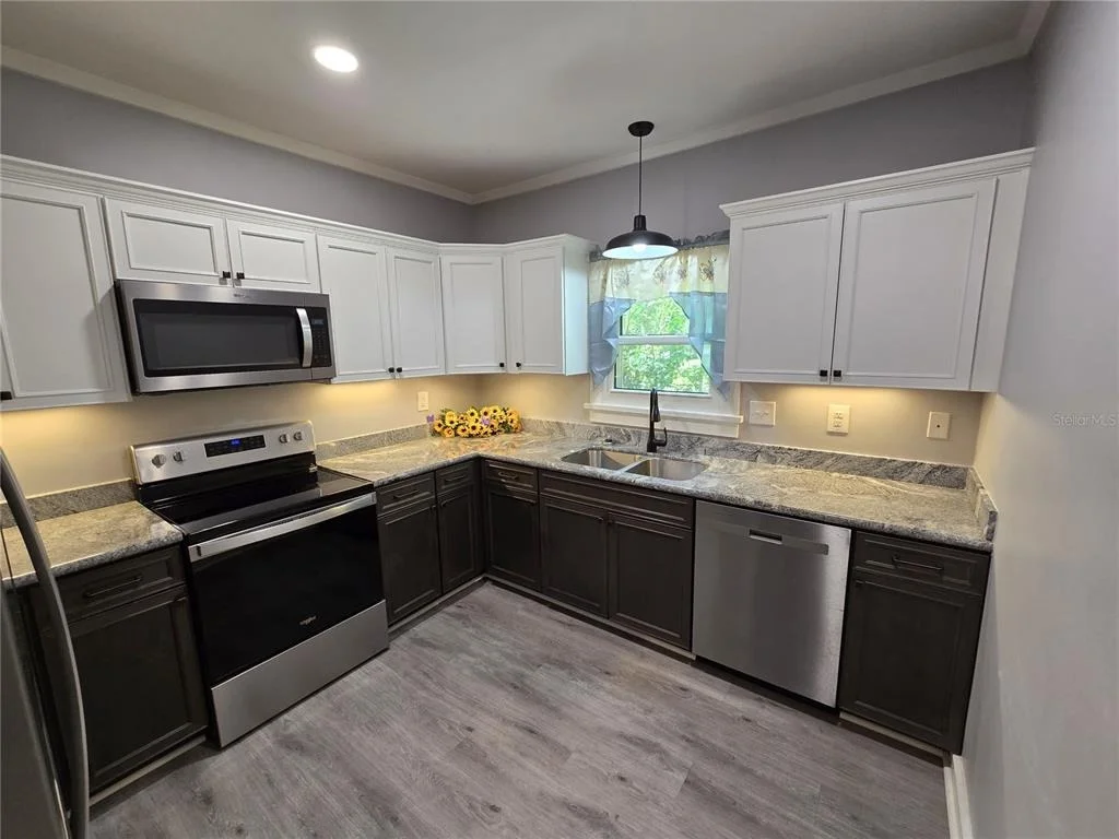 Photo of 326 SE 2ND STREET