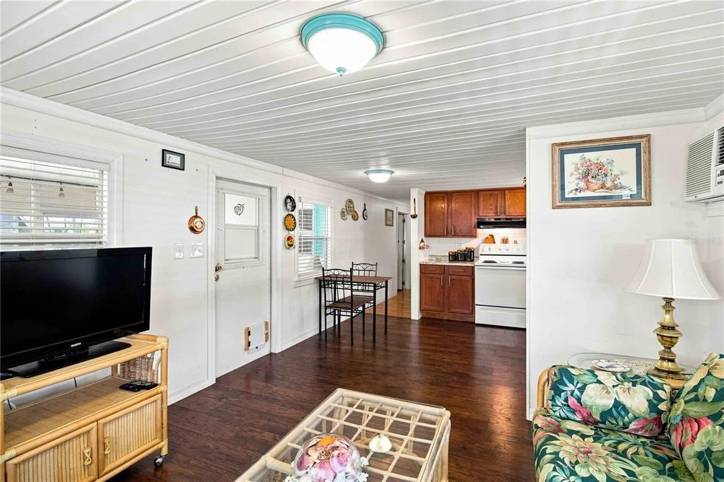 Photo of 3321 CAROL DRIVE
