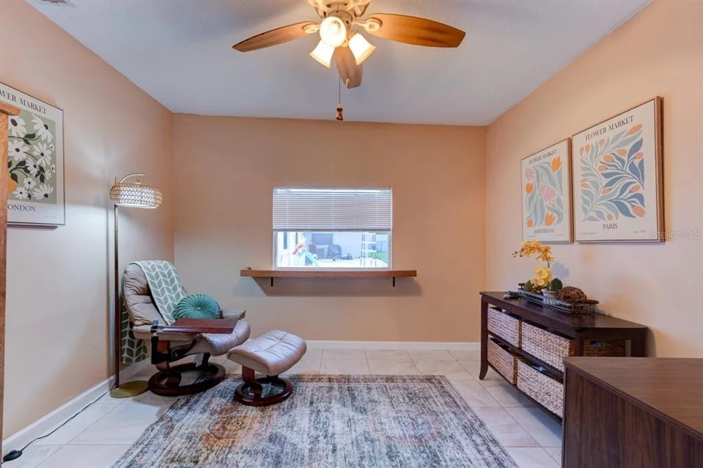 Photo of 16 LAUREL OAKS CIRCLE