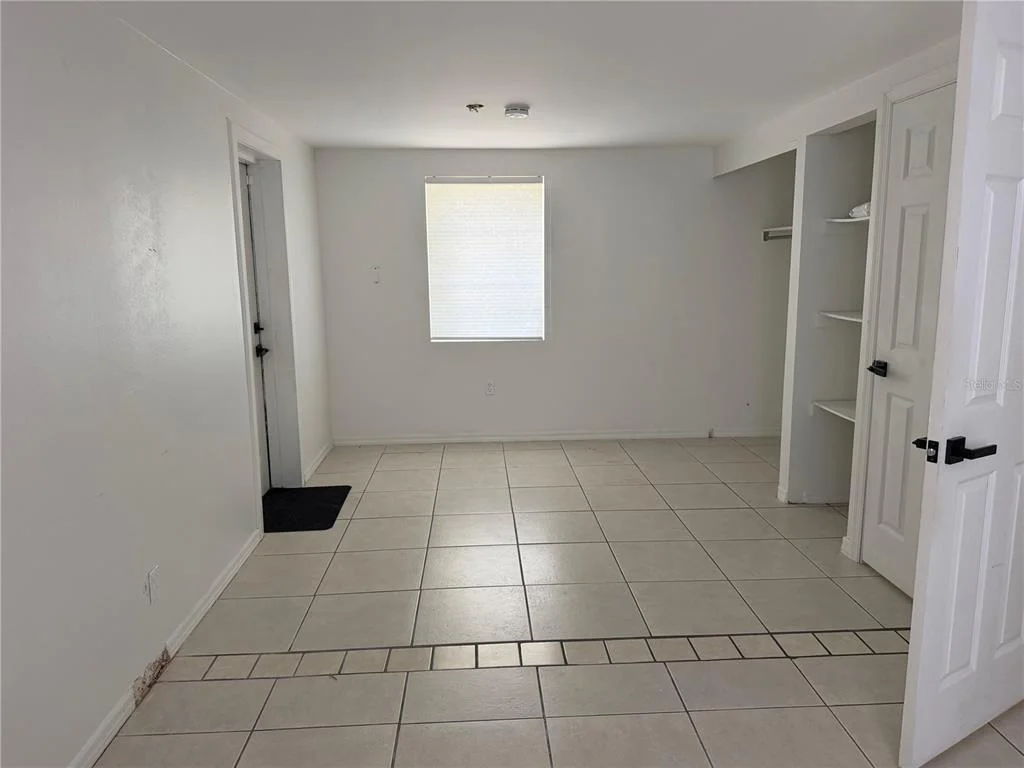 Photo of 2195 PARK ROAD