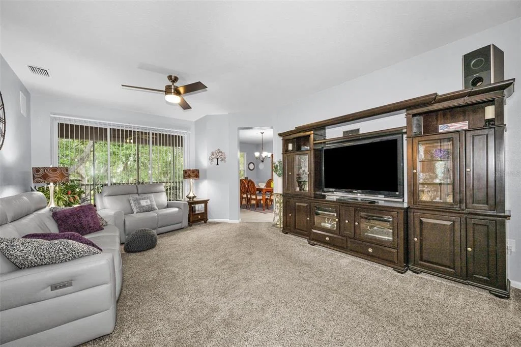 Photo of 889 LANTERN WAY