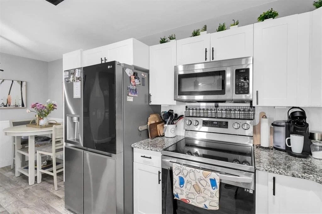 Photo of 8038 BUTTONBALL LANE
