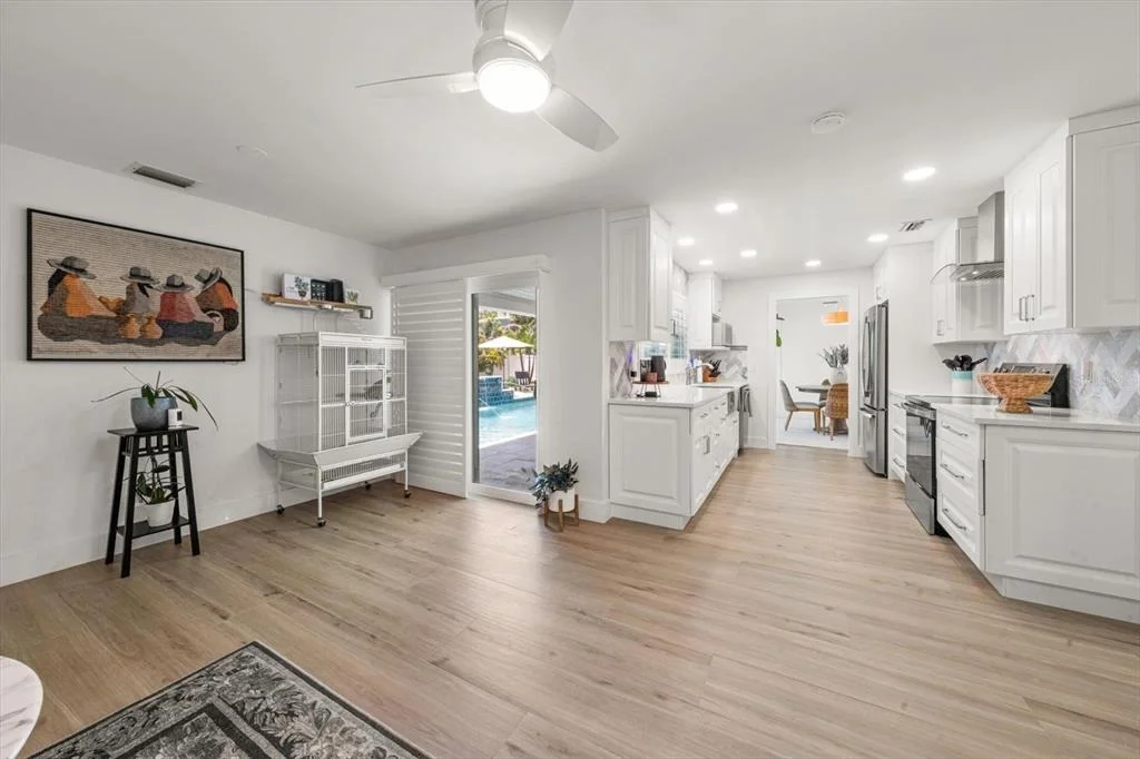 Photo of 821 JACARANDA DRIVE