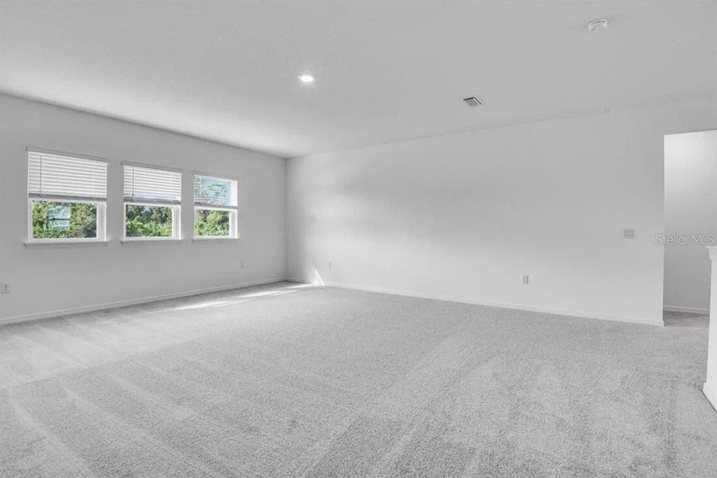 Photo of 846 JUNONIA BOULEVARD