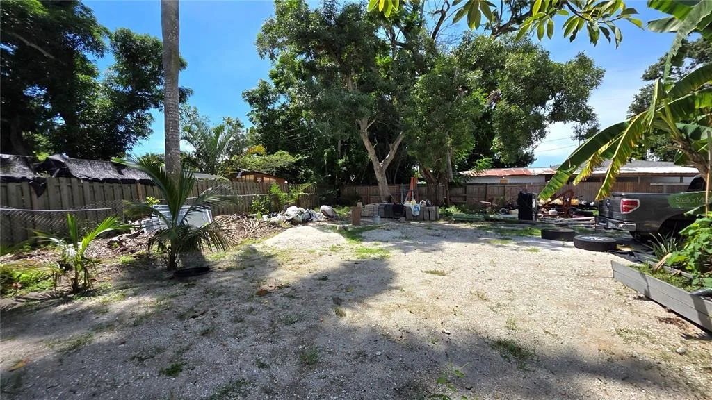 Photo of 1702 26TH STREET W
