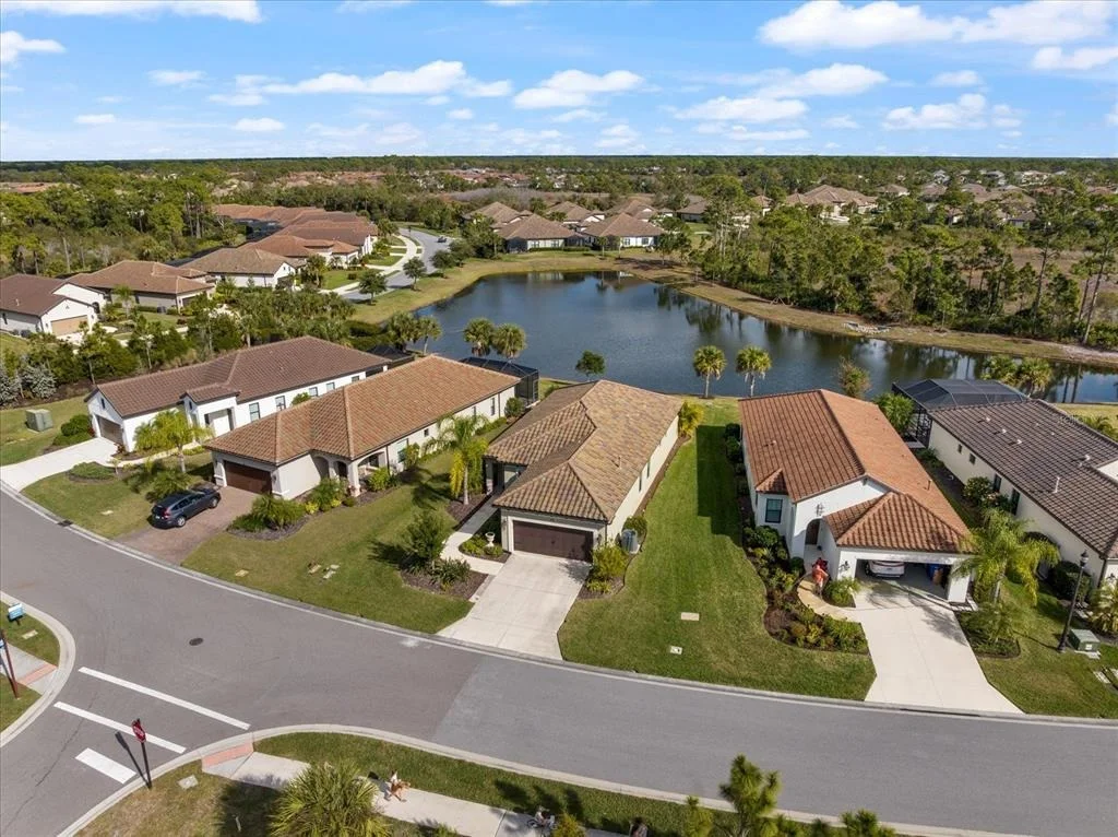 Photo of 208 BRIENZA LOOP