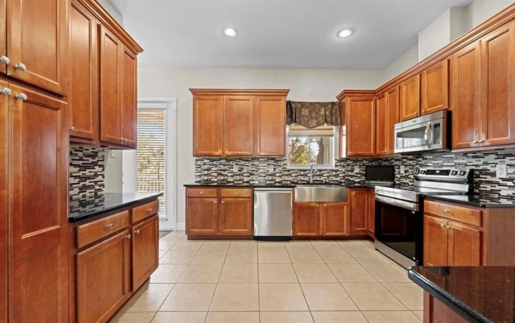 Photo of 23327 EPPLEY DRIVE