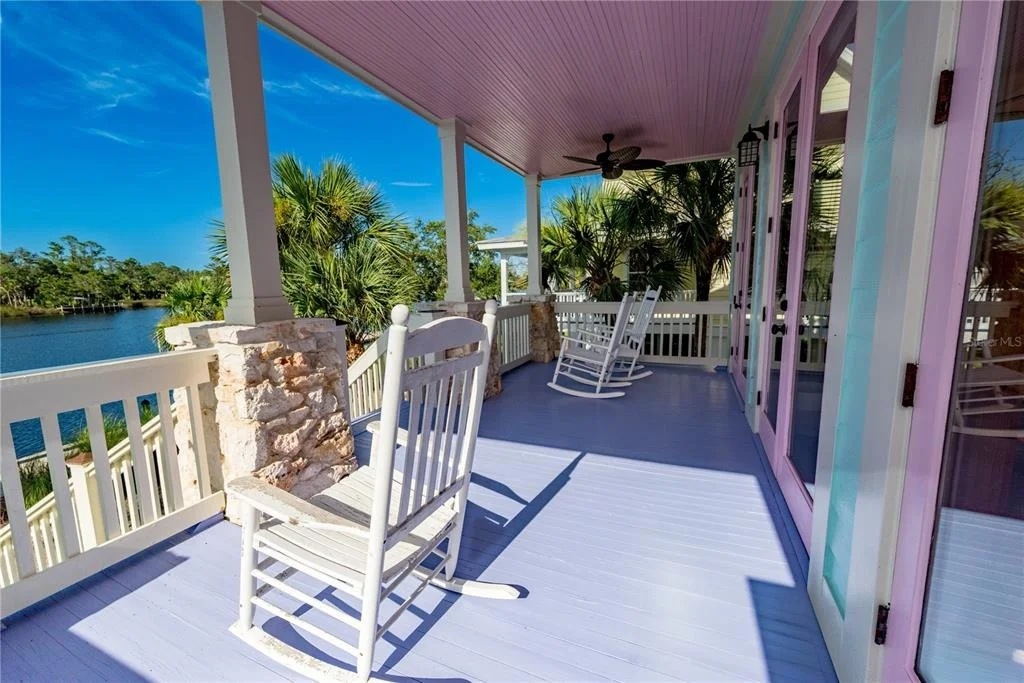 Photo of 1410 SE MAGNOLIA DRIVE