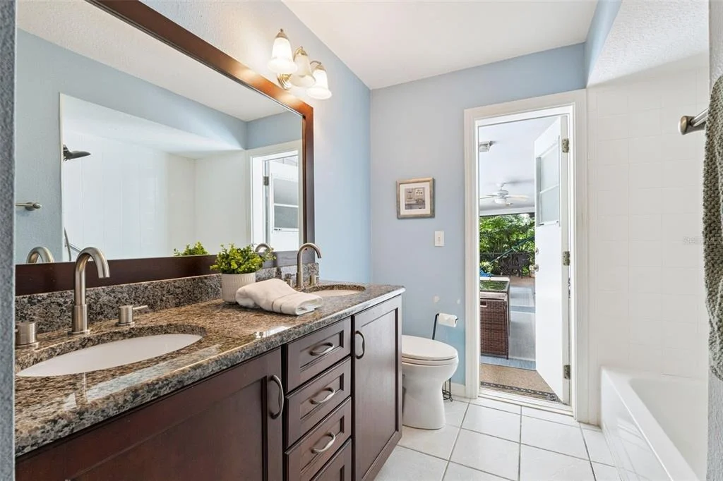 Photo of 211 HICKORY DRIVE