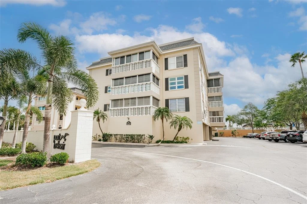 Photo of Unit 206 at 147 BLUFF VIEW DRIVE