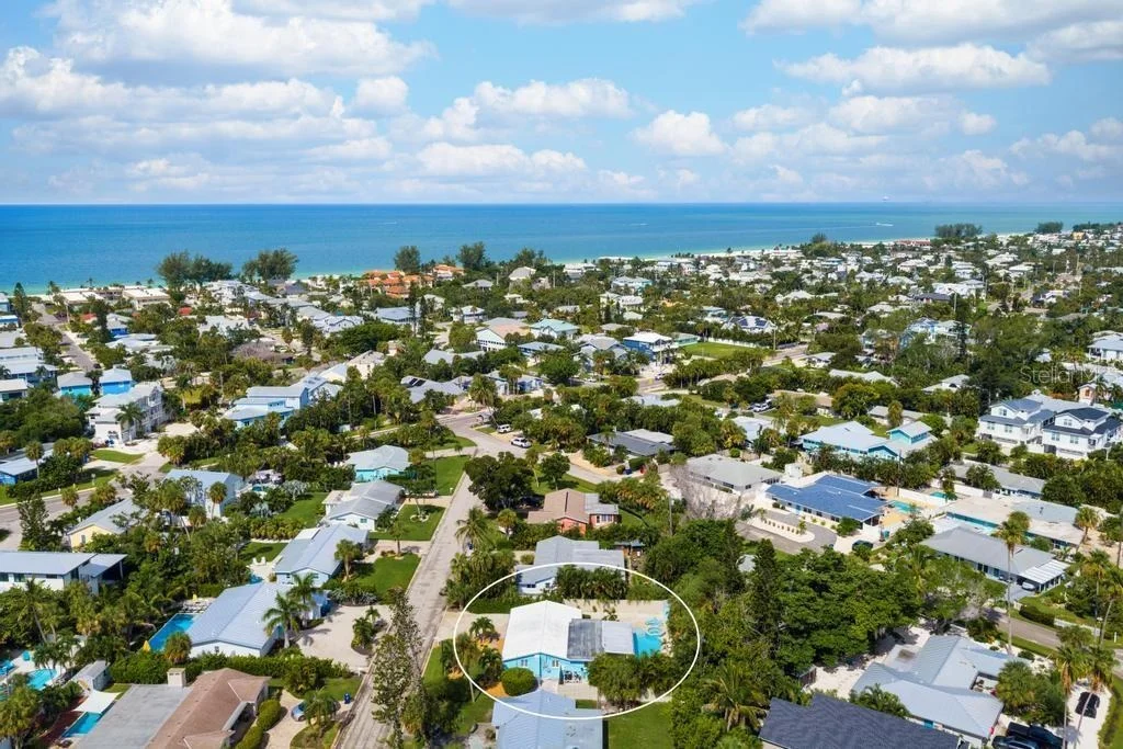 Photo of 406 BAY PALMS DRIVE