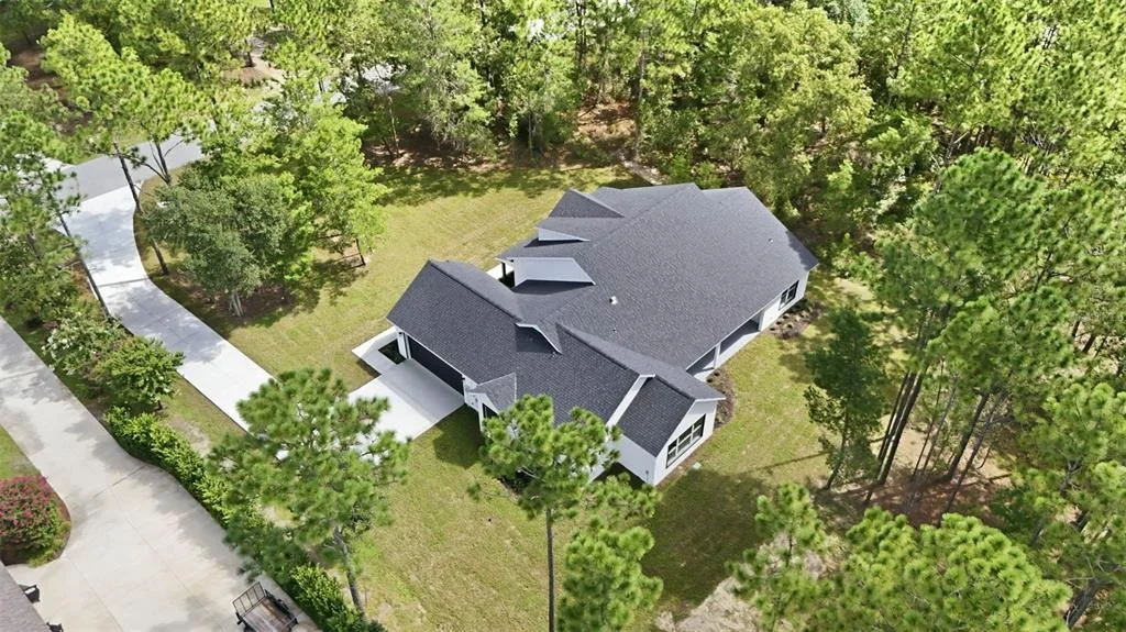 Photo of 2207 COUNTY ROAD 243E