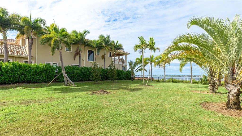 Photo of 4223 HAWK ISLAND DRIVE