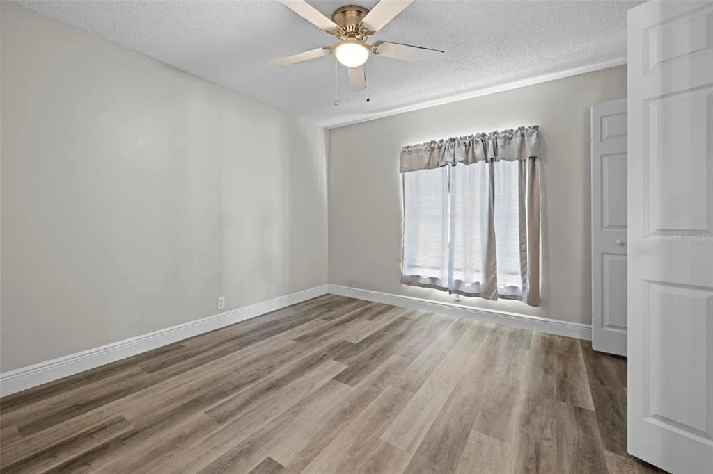 Photo of 8155 GIFFEN LANE