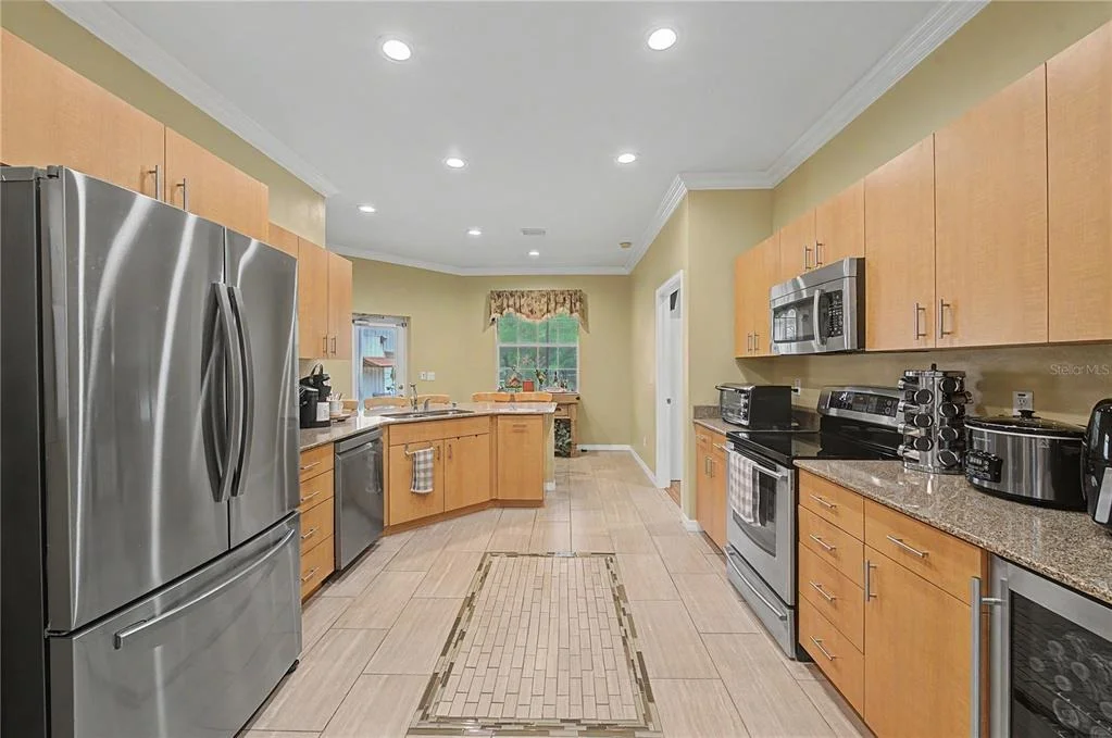 Photo of 2216 PINECREST DRIVE