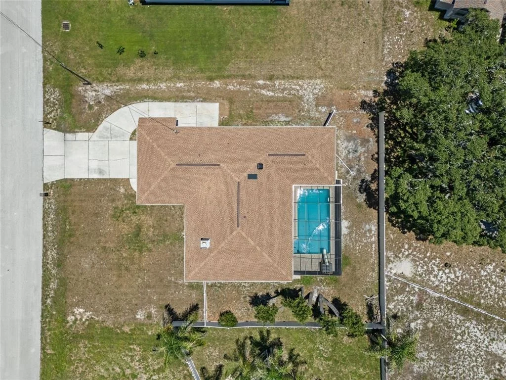 Photo of 7376 SKYLARK DRIVE