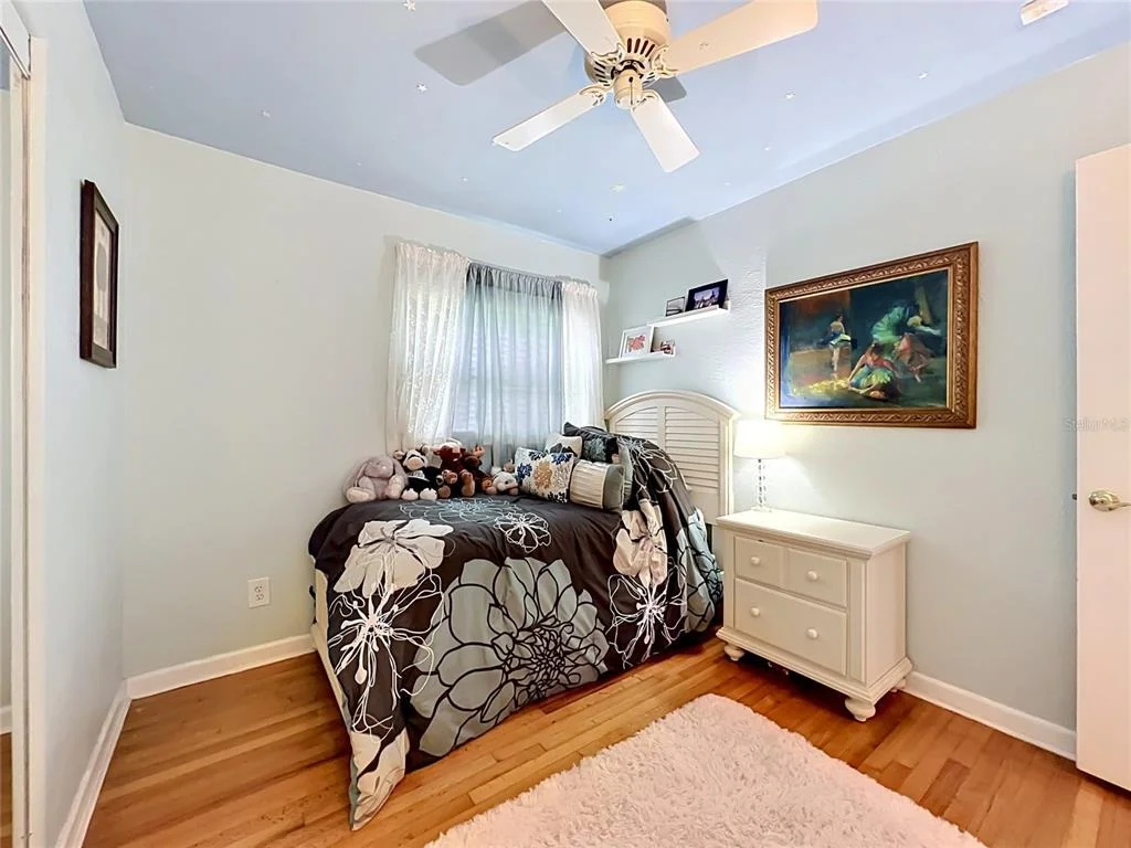 Photo of 2806 VINE STREET