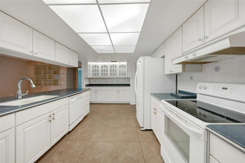 Photo of 931 BAL HARBOR BOULEVARD
