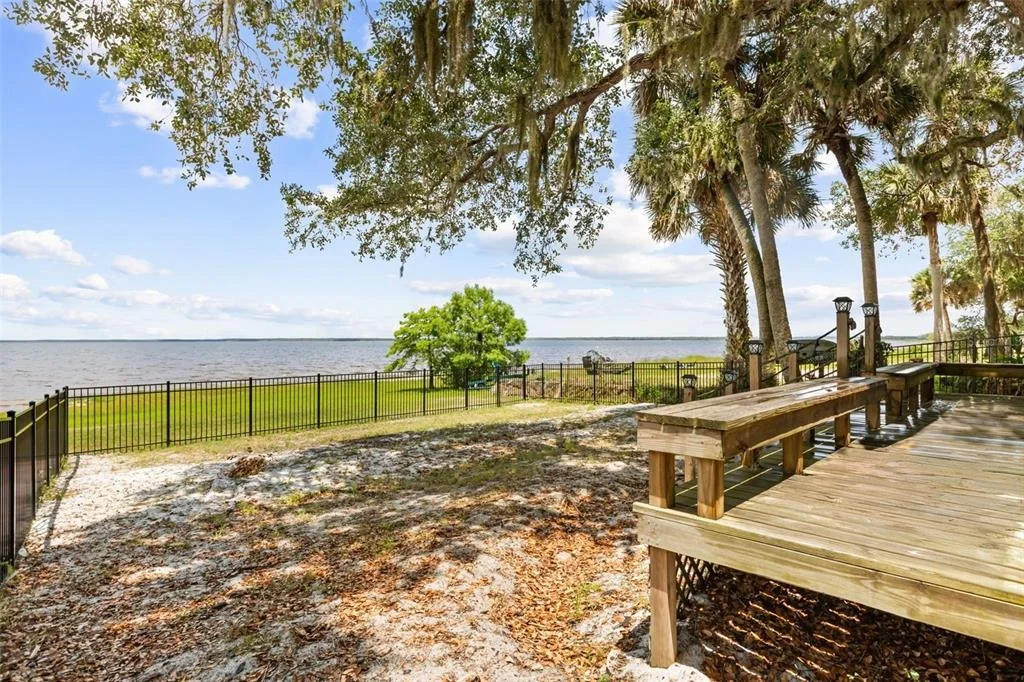 Photo of 2462 FORT LANE ROAD