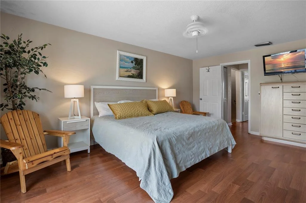 Photo of Unit 9 at 2800 OCEAN SHORE BOULEVARD