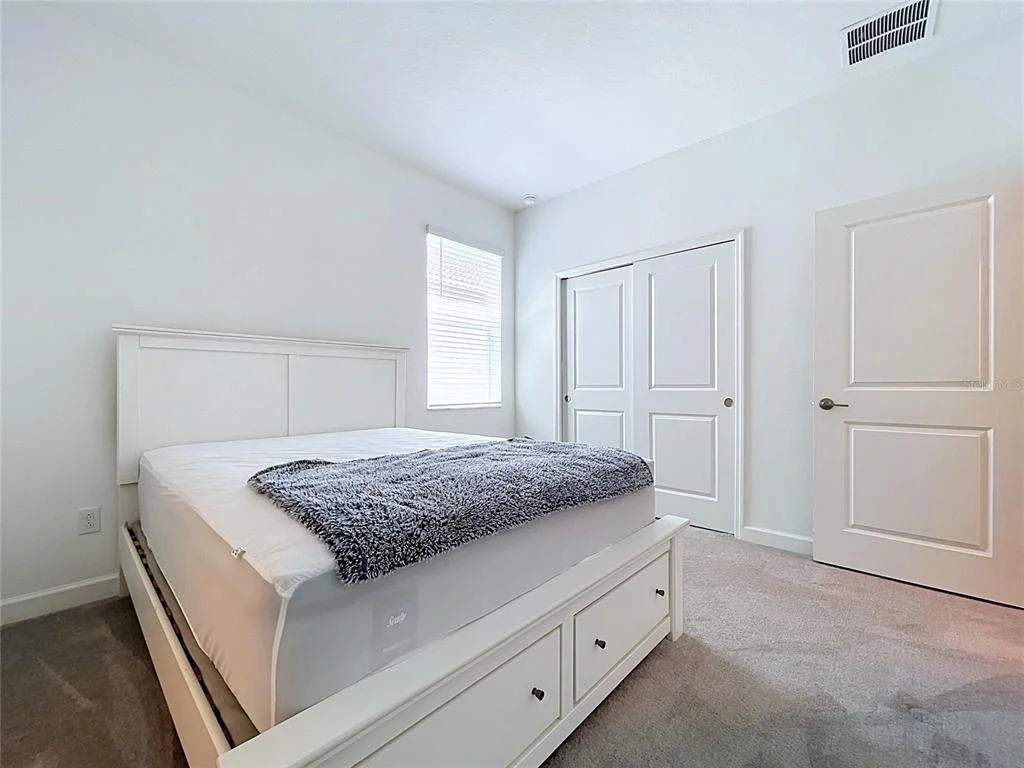 Photo of 5524 LITTLE PATH DRIVE