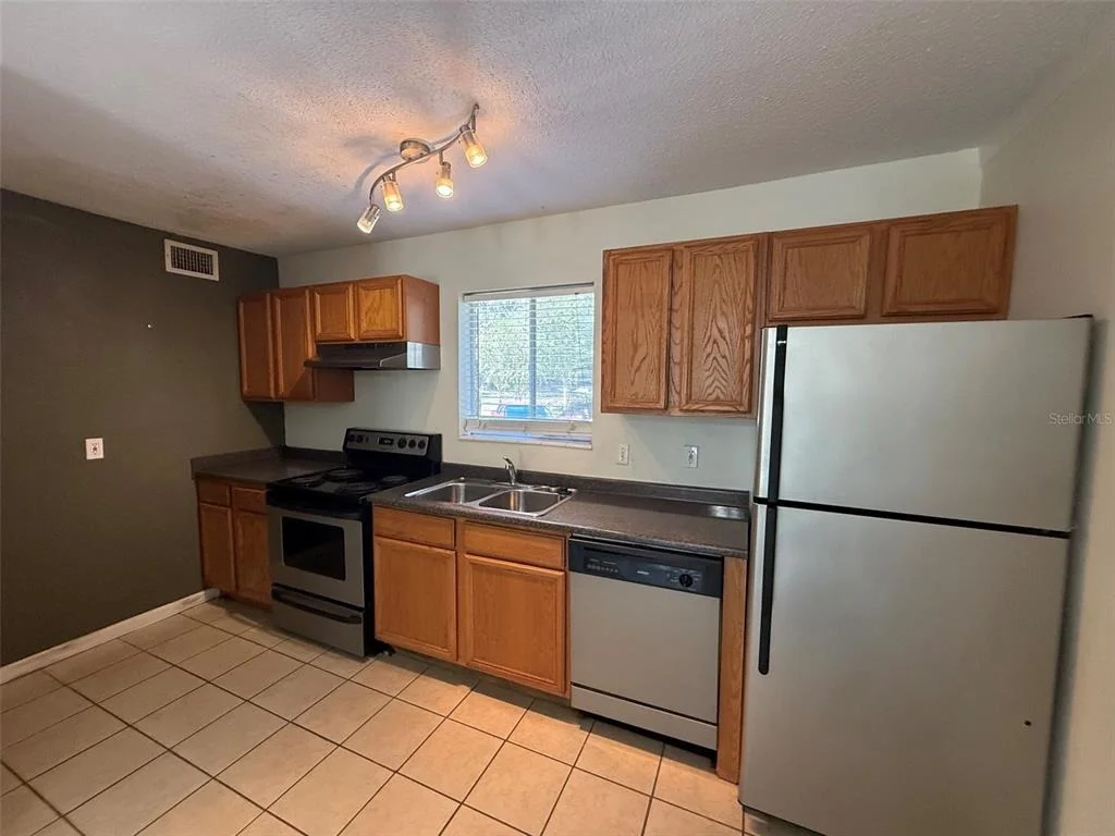Photo of Unit 102 at 507 NW 39TH ROAD