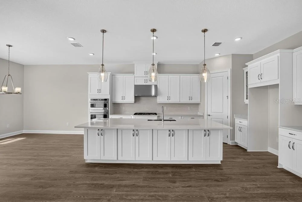 Photo of 13827 BUCHANAN DRIVE